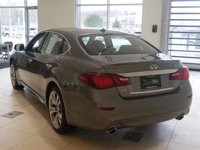 Sedan in Minneapolis, Minnesota, United States 2 - 10686170
