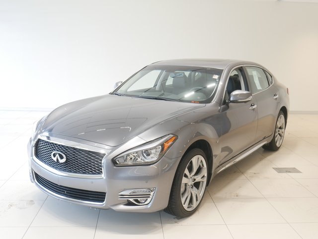 Sedan in Minneapolis, Minnesota, United States 1 - 10686170