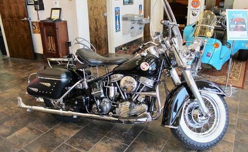 Harley-Davidson FLH in Sarasota, United States 1