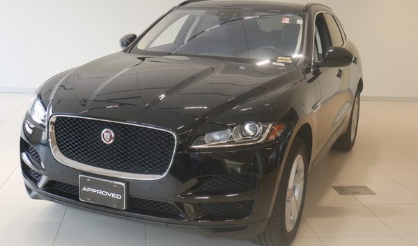 2019 Jaguar F-PACE 25t Premium AWD (11001616)