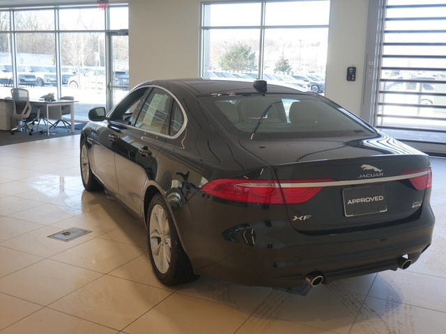 Sedan in Minneapolis, Minnesota, United States 2 - 10686096
