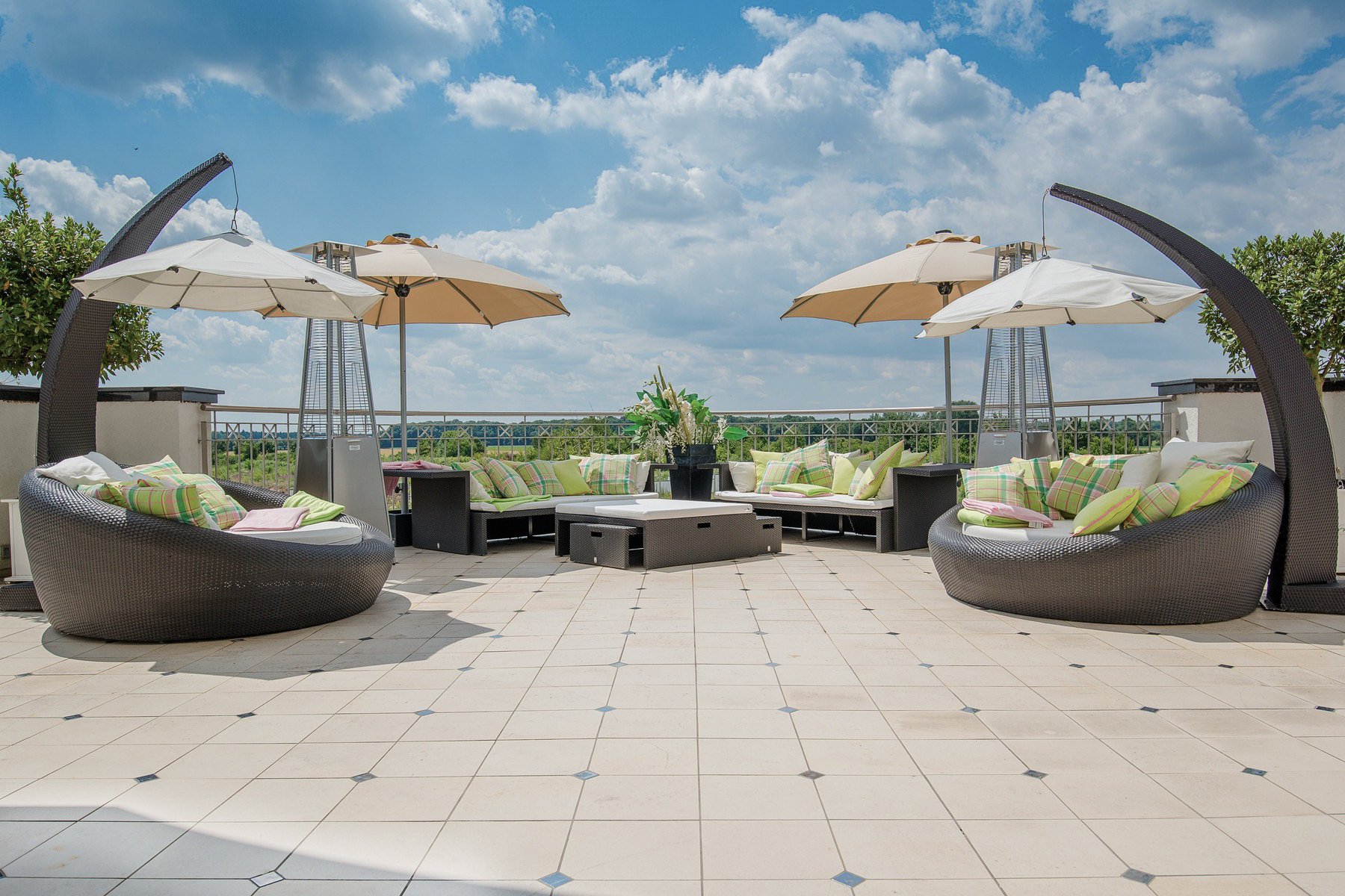 Near Frankfurt Luxurious Residential In Frankfurt Am Main, Hessen