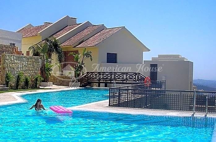 Apartment in Marbella, Andalusia, Spain 2 - 10928838