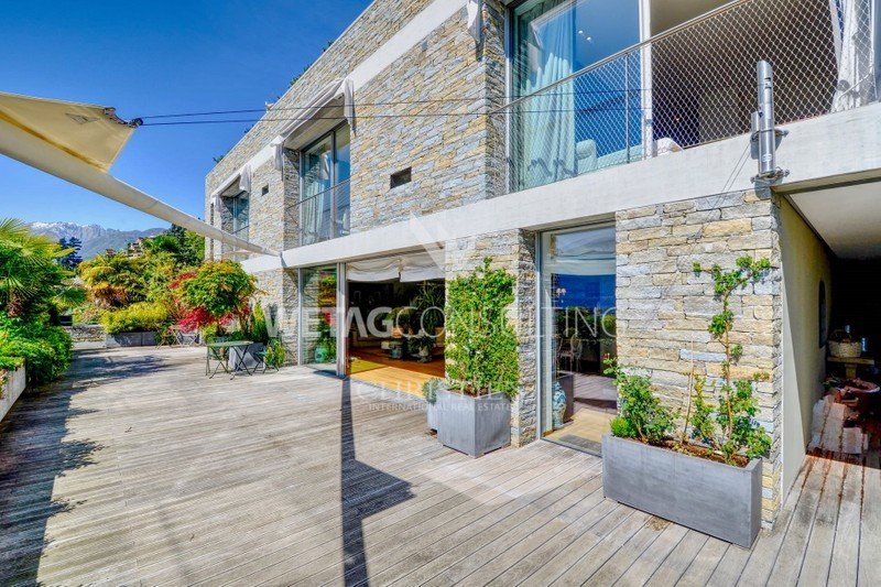 Luxury apartment in LocarnoMuralto with Lake Maggiore in Muralto