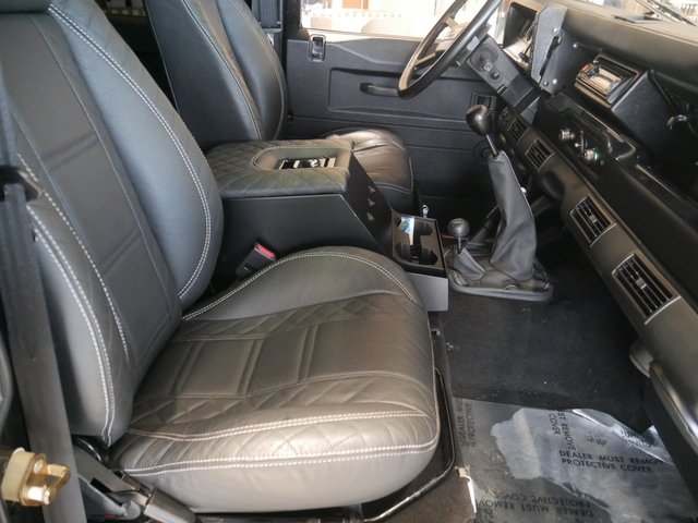1988 Land Rover Defender 110 5dr Wagon in Minneapolis, Minnesota, United States 3 - 10685955