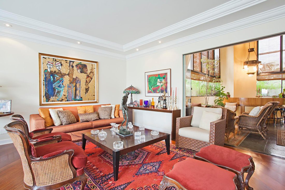 Apartment in São Paulo, State of São Paulo, Brazil 2 - 10061071