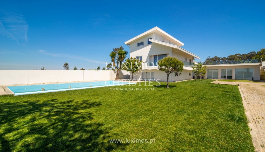 Villa in Gulpilhares e Valadares, Porto District, Portugal 1 - 10592831