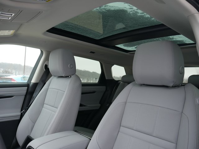 Suv in Minneapolis, Minnesota, United States 4 - 10763887