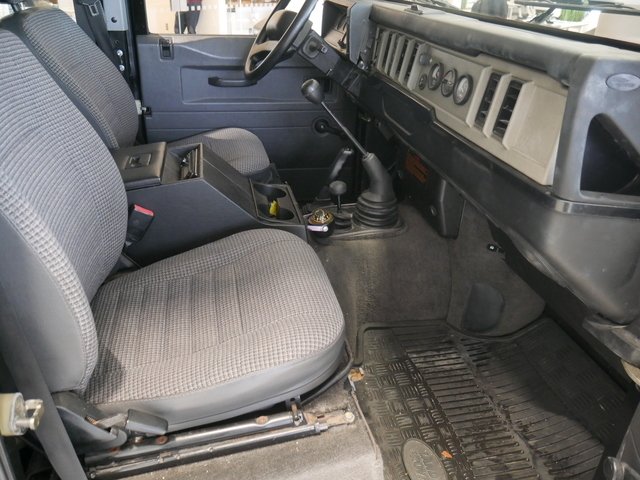 1993 Land Rover Defender 110 5dr Wagon in Minneapolis, Minnesota, United States 3 - 10686187