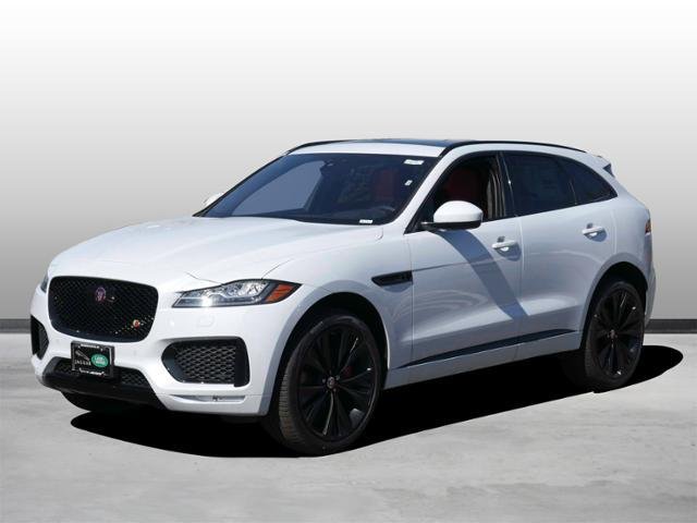 Suv in Minneapolis, Minnesota, United States 1 - 10898881