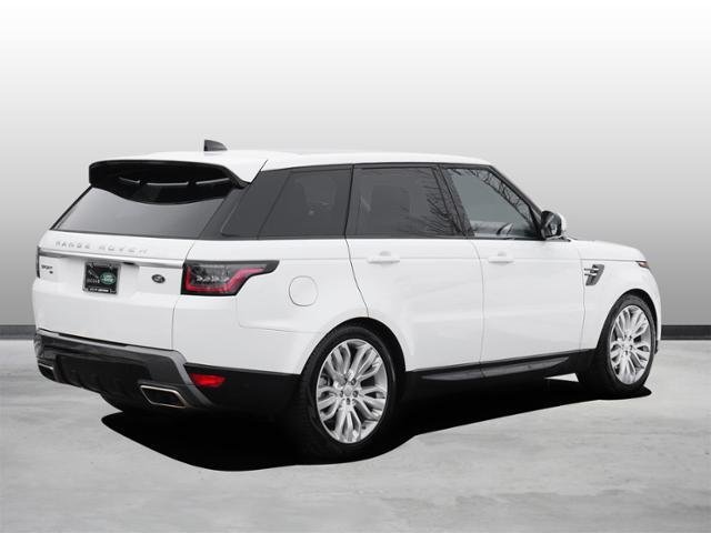 Suv in Minneapolis, Minnesota, United States 2 - 10685961