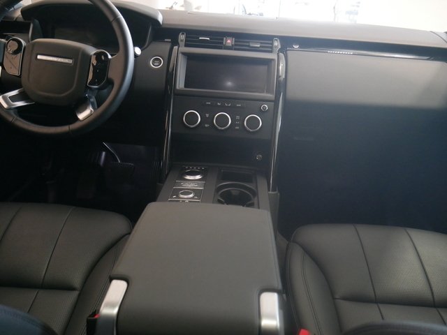 Suv in Minneapolis, Minnesota, United States 4 - 10903868