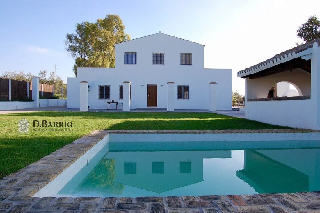 Villa in Espartinas, Andalusia, Spain 4 - 10833382