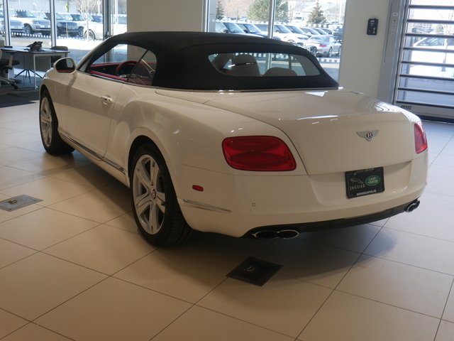 Coupe in Minneapolis, Minnesota, United States 3 - 10686163