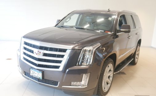 2016 Cadillac Escalade 4WD 4dr Luxury Collection in Golden valley, MN, United States 1