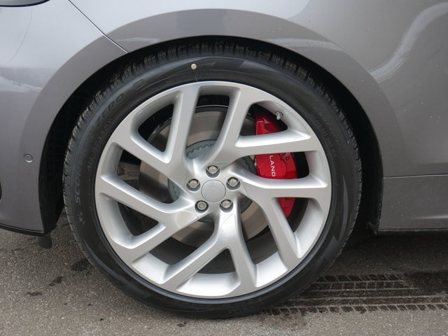 Suv in Minneapolis, Minnesota, United States 3 - 10803068