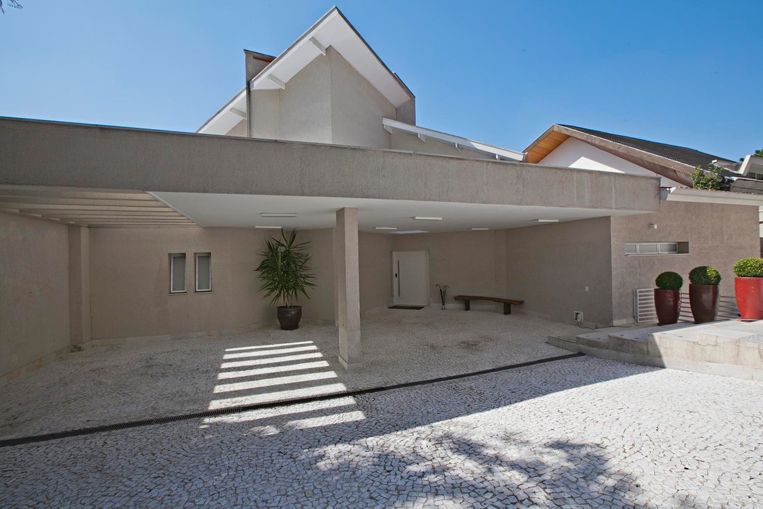 House in São Paulo, State of São Paulo, Brazil 1 - 10087231