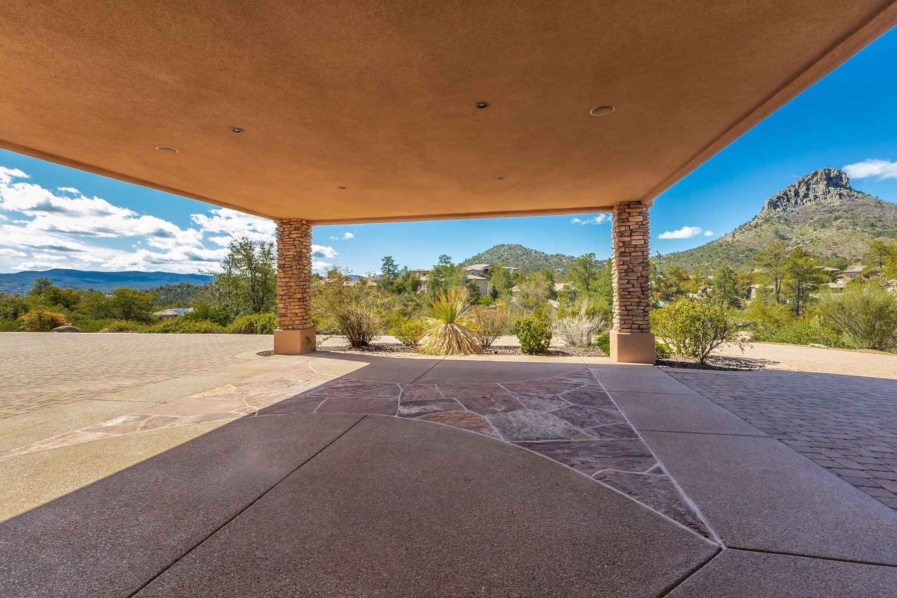 Luxury Santa Fe Style Home in Prescott, AZ, United States for sale