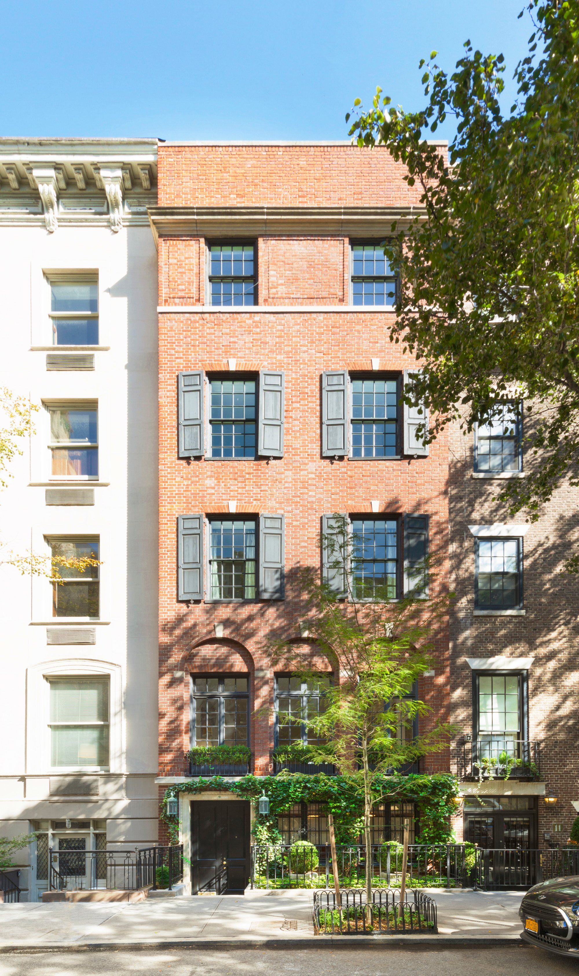 Elegant Garden Townhouse With Elevator in New York City, NY, United ...