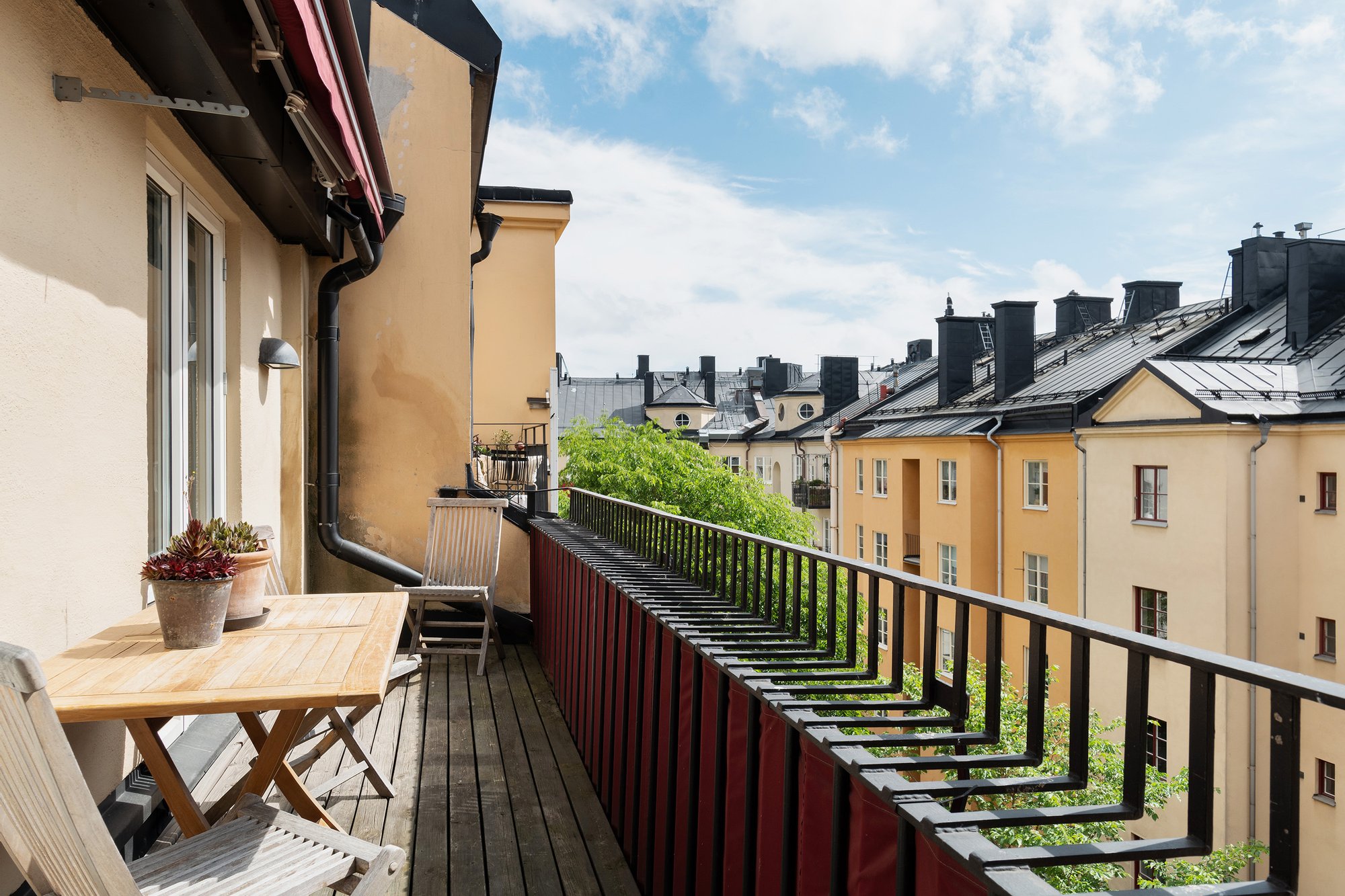 Bjurholmsgatan 37 In Stockholm, Sweden For Sale (11002409)