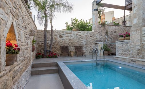 Townhouse in Crete, Greece 1