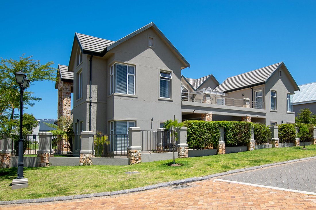 Kingswood Golf Estate In Westkap, Südafrika Zu Verkaufen (10774518)