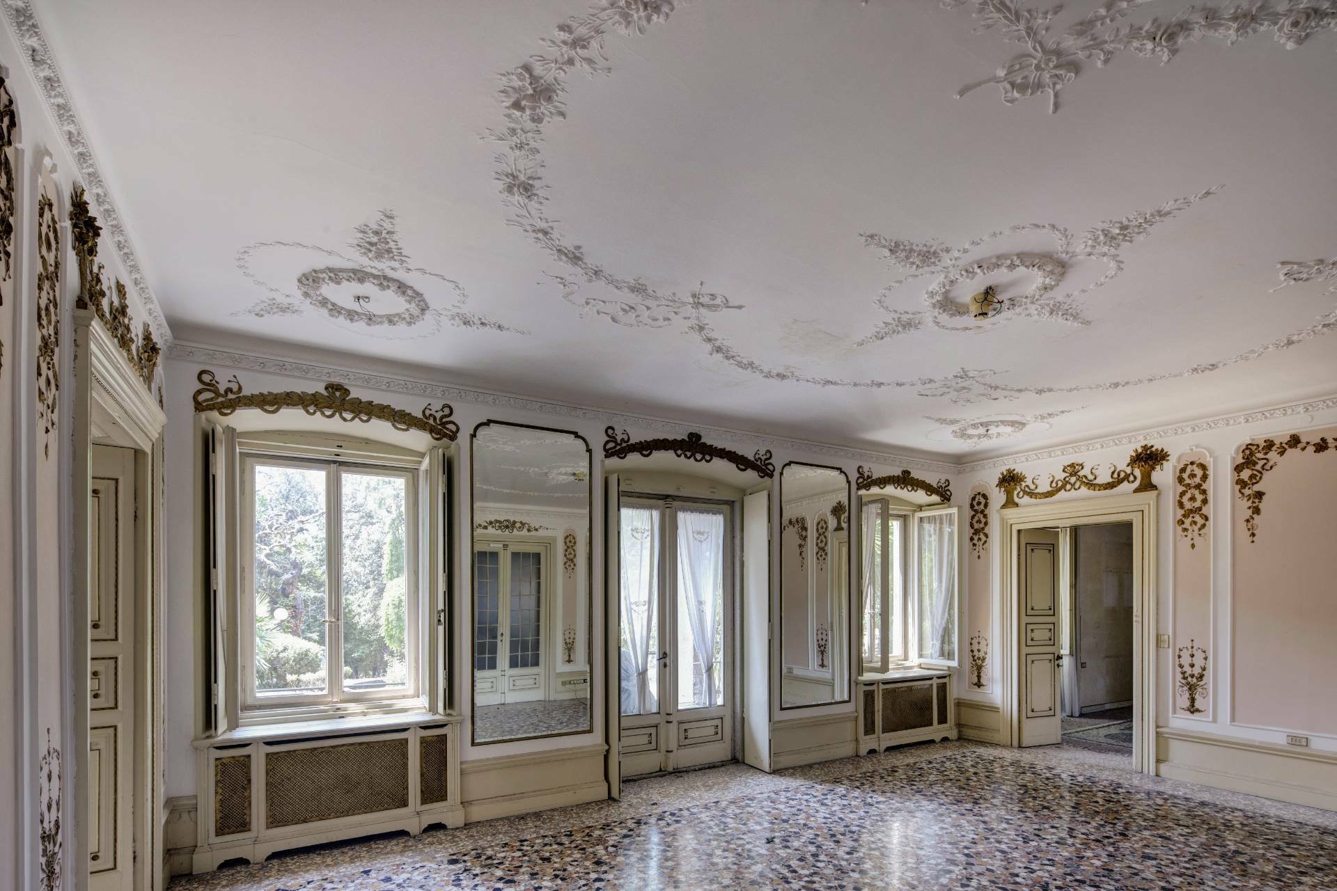 Portion of house for sale in Trieste in Trieste, Italy for sale (11056606)