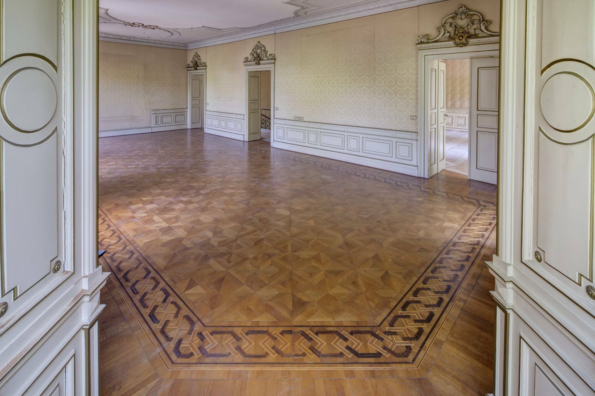 Portion of house for sale in Trieste in Trieste, Italy for sale (11056606)