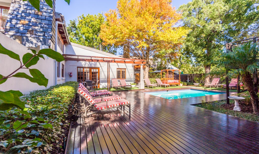 Impressive And Stylish Home In The In Stellenbosch, Western Cape, South