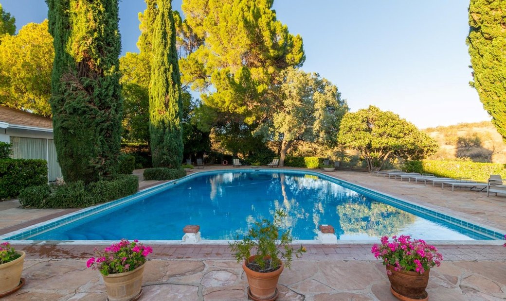 Patagonia In Nogales, Arizona, United States For Sale (10927726)