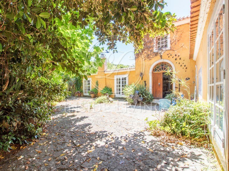 12 Bedroom Property, Colares Sintra In Sintra, Portugal For Sale (11058051)