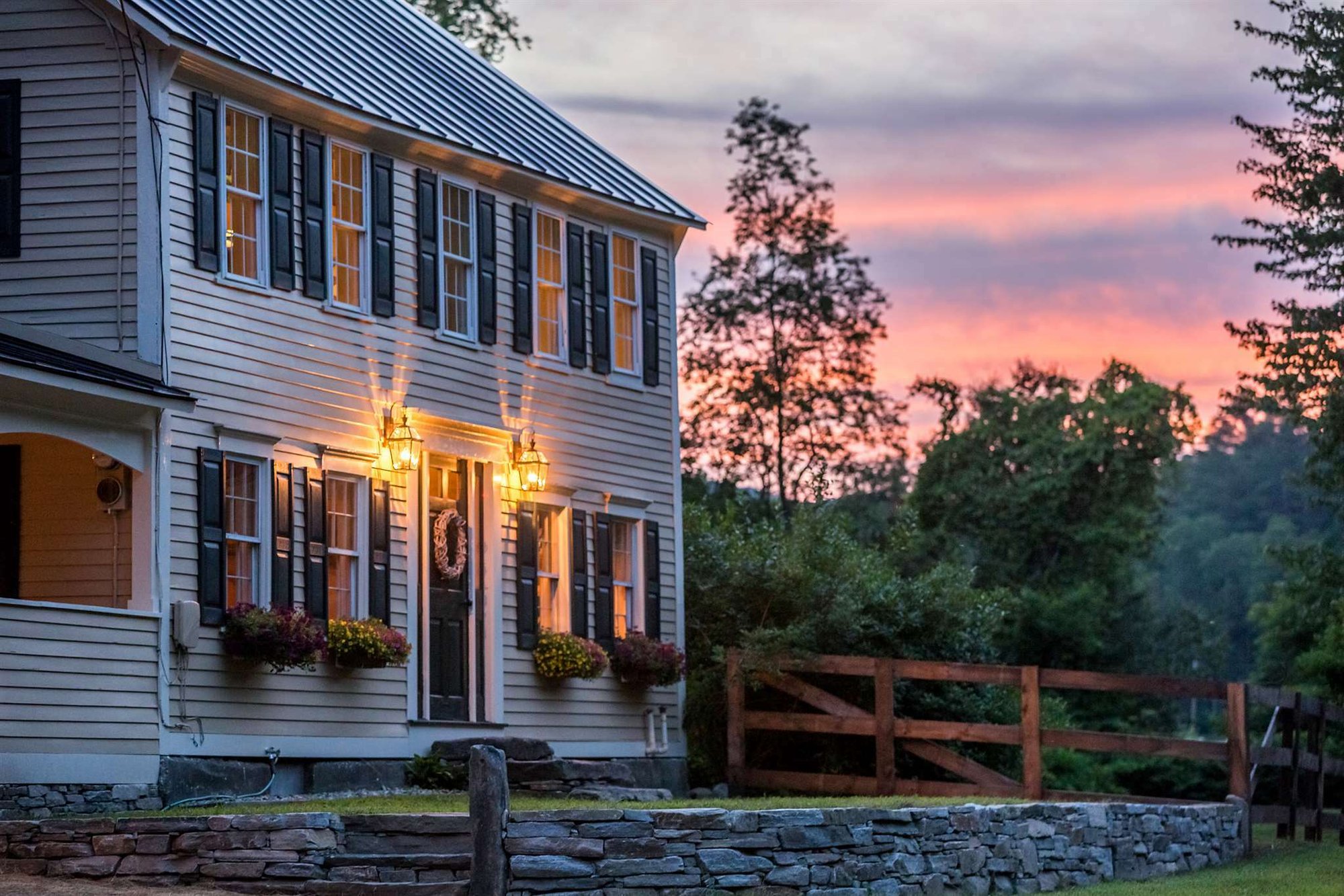 Stunning Grafton Home On 12+ Acres in Grafton, VT, United States for