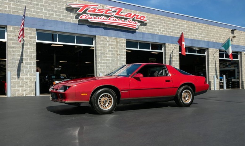 1982 Chevrolet Camaro In Saint Charles, Missouri, United States For Sale  (11064891)