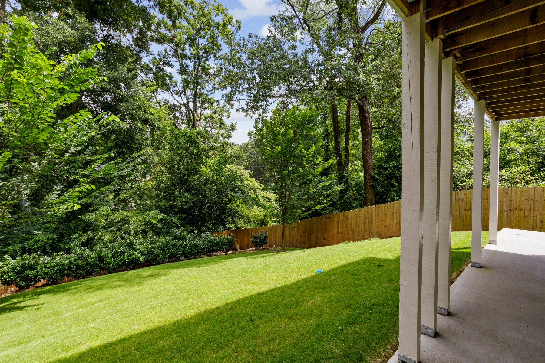Timeless Garden Hills Home Next To Park in Atlanta, GA, United States