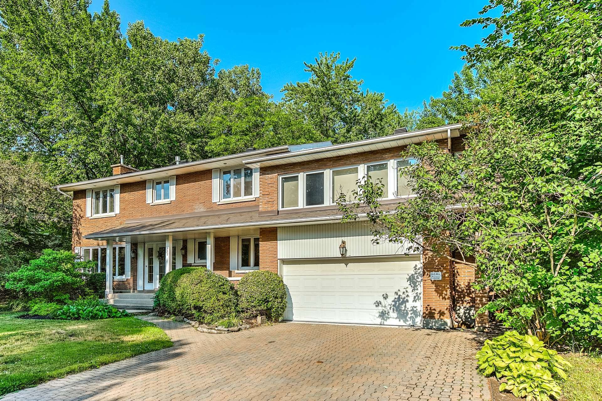 SaintLambert, QC in SaintLambert, Canada for sale (10897354)