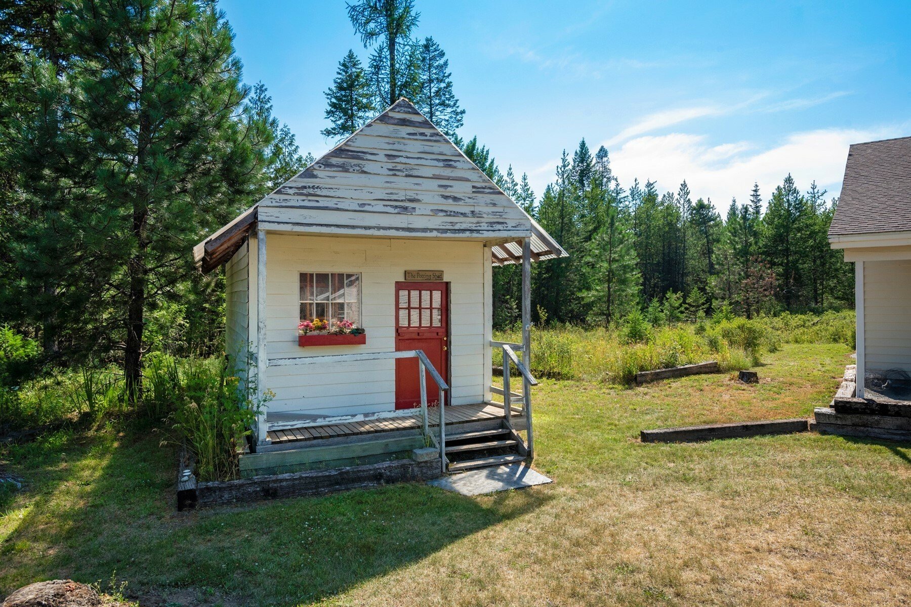 Beautiful Single Level Home With 2 Shops in Priest River, ID, United
