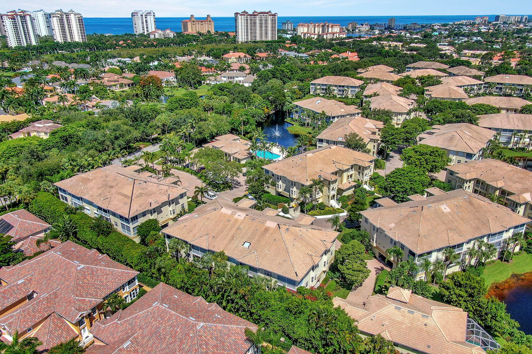 Breakwater At Pelican Bay in Naples, FL, United States for sale (11067848)