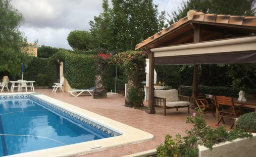 Villa in Villarreal, Valencian Community, Spain 1