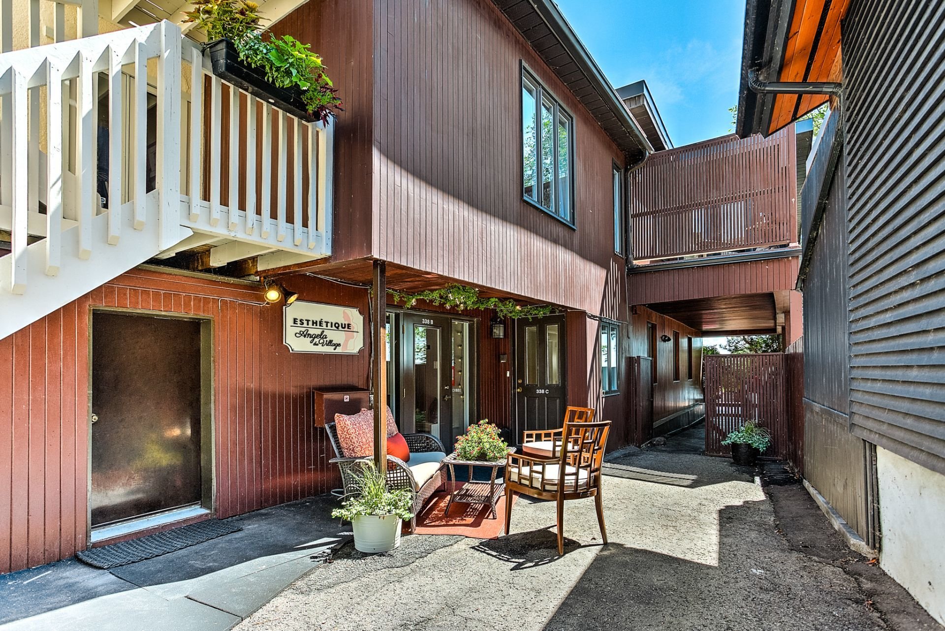 PointeClaire, QC in PointeClaire, Canada for sale (11073524)