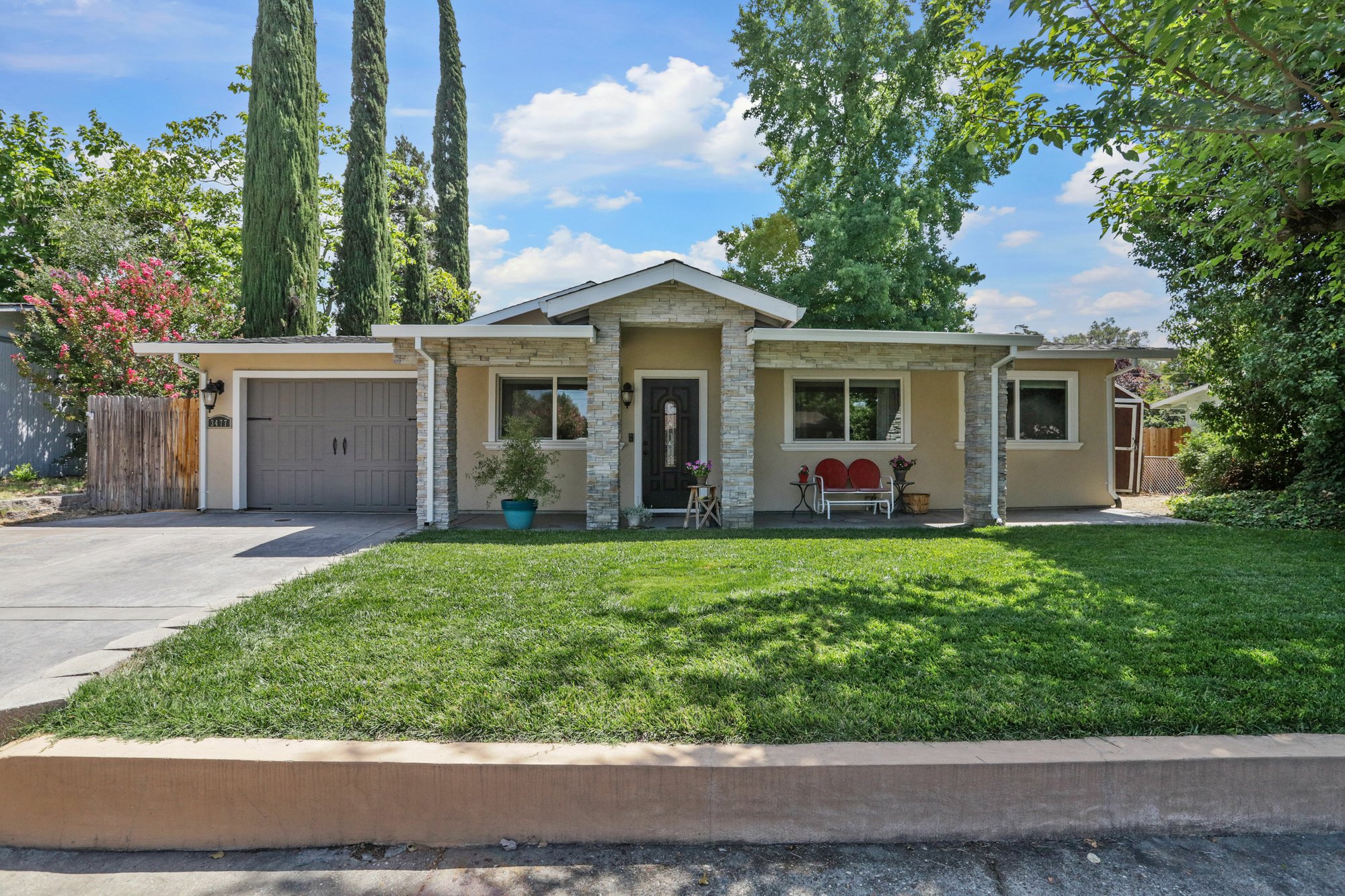 3477 Colvin Drive, Loomis, Ca 95650 in Loomis, CA, United States for