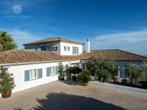 Marvelous 6 Bedroom Villa With Amazing Countryside Views In In Faro Portugal For Sale 10792582