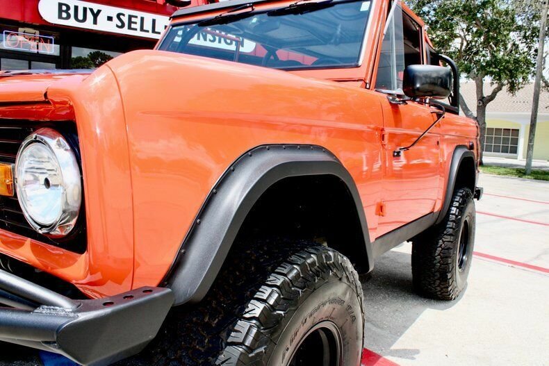 Suv in Sarasota, Florida, United States 4 - 11078014