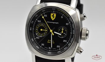 Panerai Ferrari Scuderia 1/8 Second Chronograph