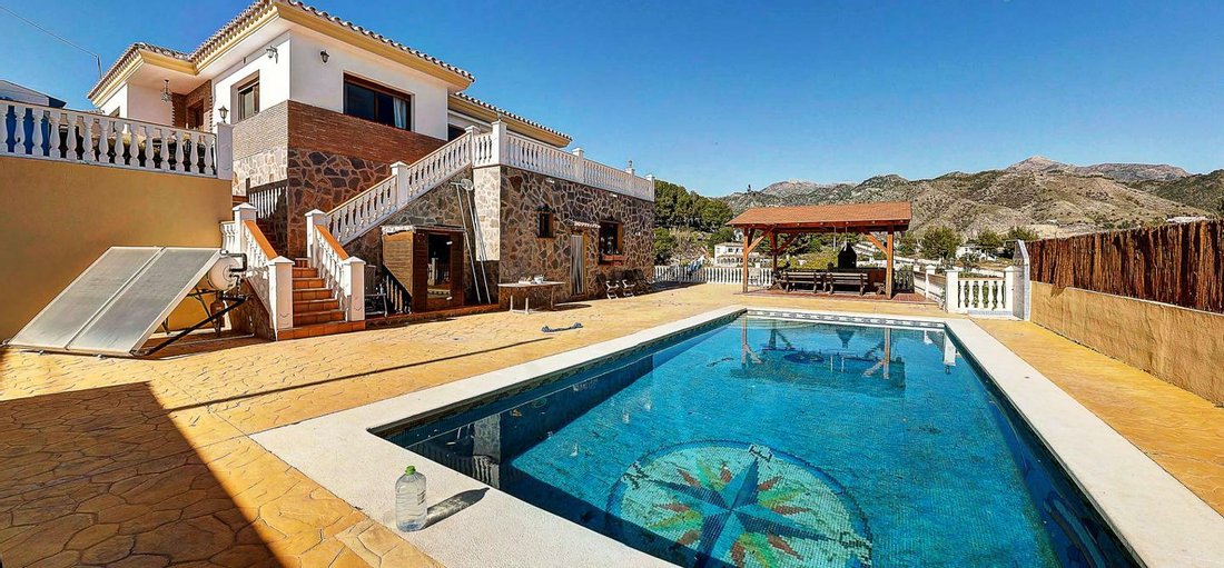 Nerja Villa In Nerja, Andalusia, Spain For Sale (11080737)