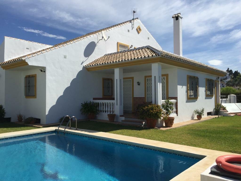 Calahonda Villa In Calahonda, Andalusia, Spain For Sale (11080743)