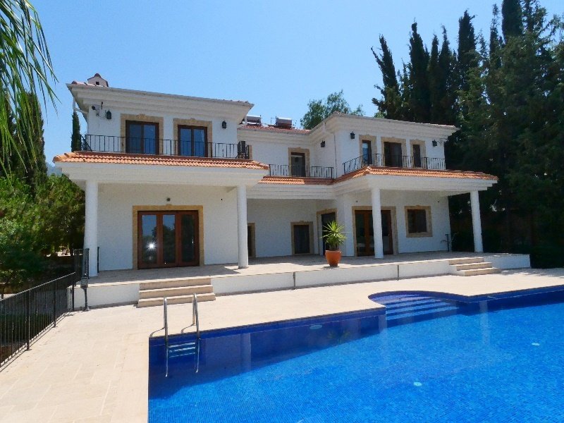 Primrose Villa, A Magnificent 3 Bedroom Property With 2 In Edremit, Balıkesir For Sale (11081922)