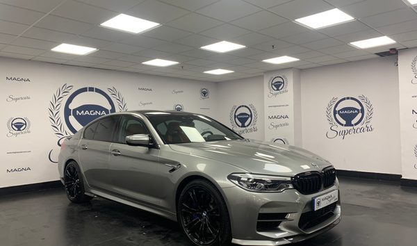 2018 BMW M5 (11087196)