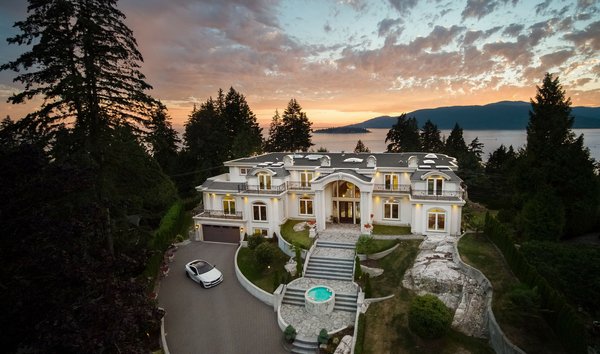 Luxury Homes For Sale In Canada Jamesedition From the street, they are dramatic to behold. luxury homes for sale in canada