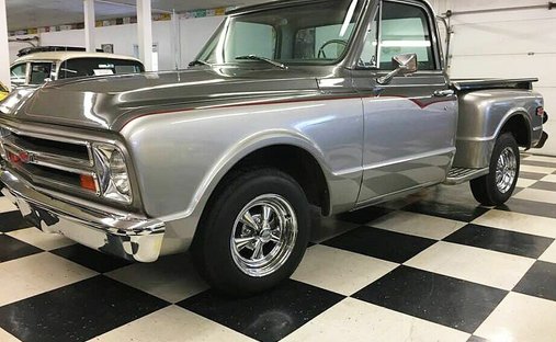 Chevrolet C/K 10 Series in Malone, United States 1