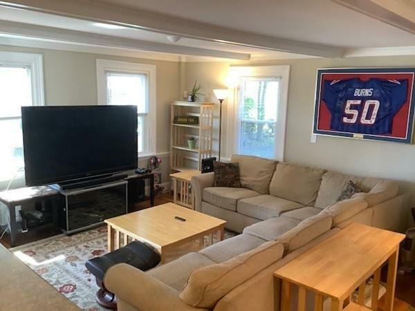 House in Woburn, Massachusetts, United States 3 - 10979104